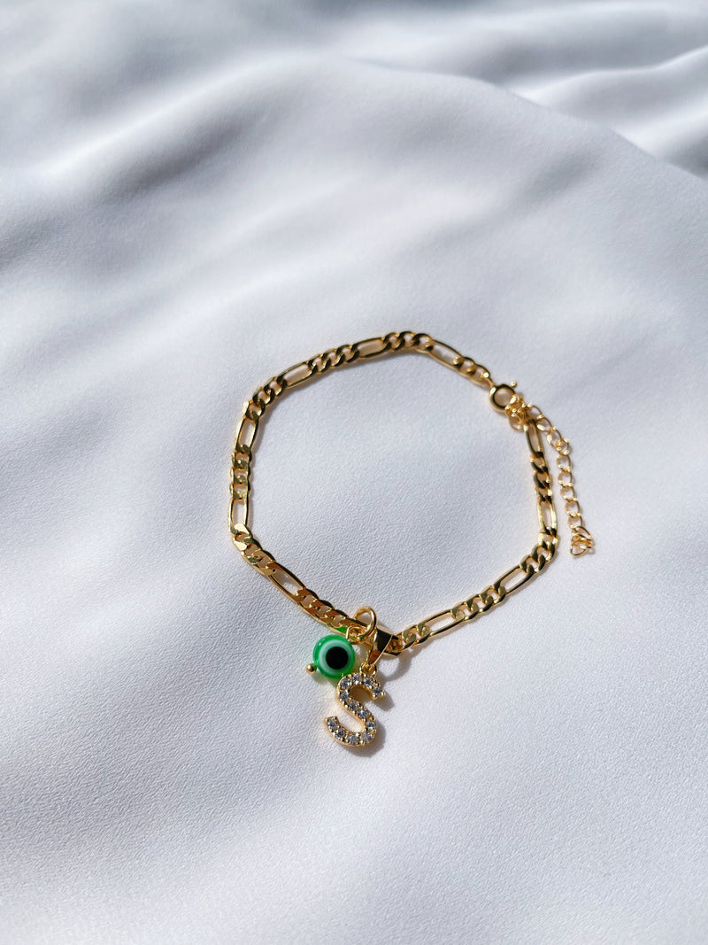 Ojitos Initial Bracelet