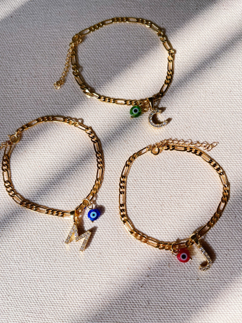 Ojitos Initial Bracelet